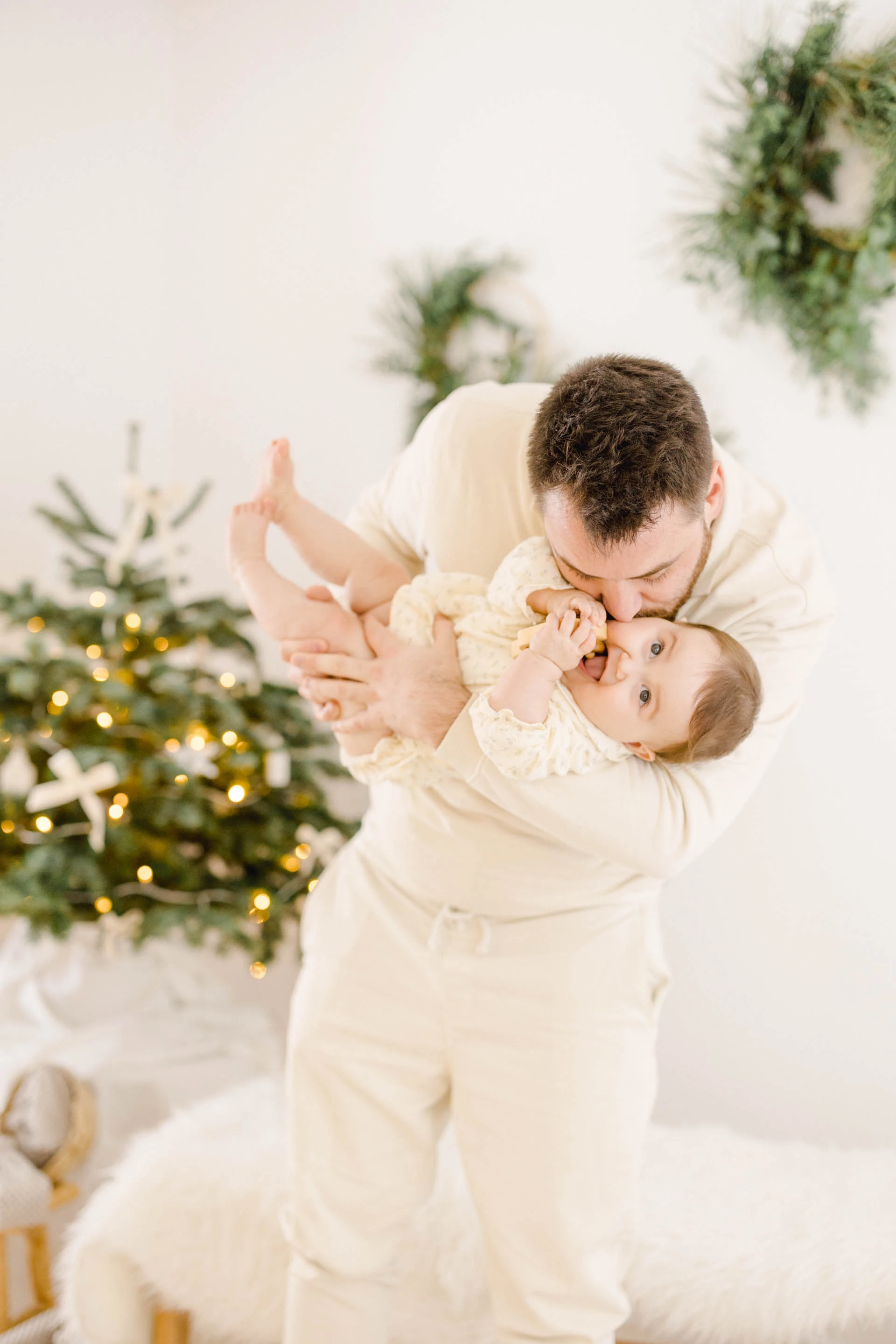 bonheur enfant beige gris marron